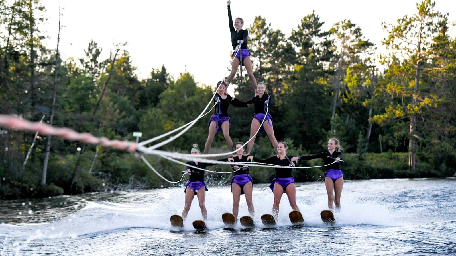 pyramid of water skiers performing show
